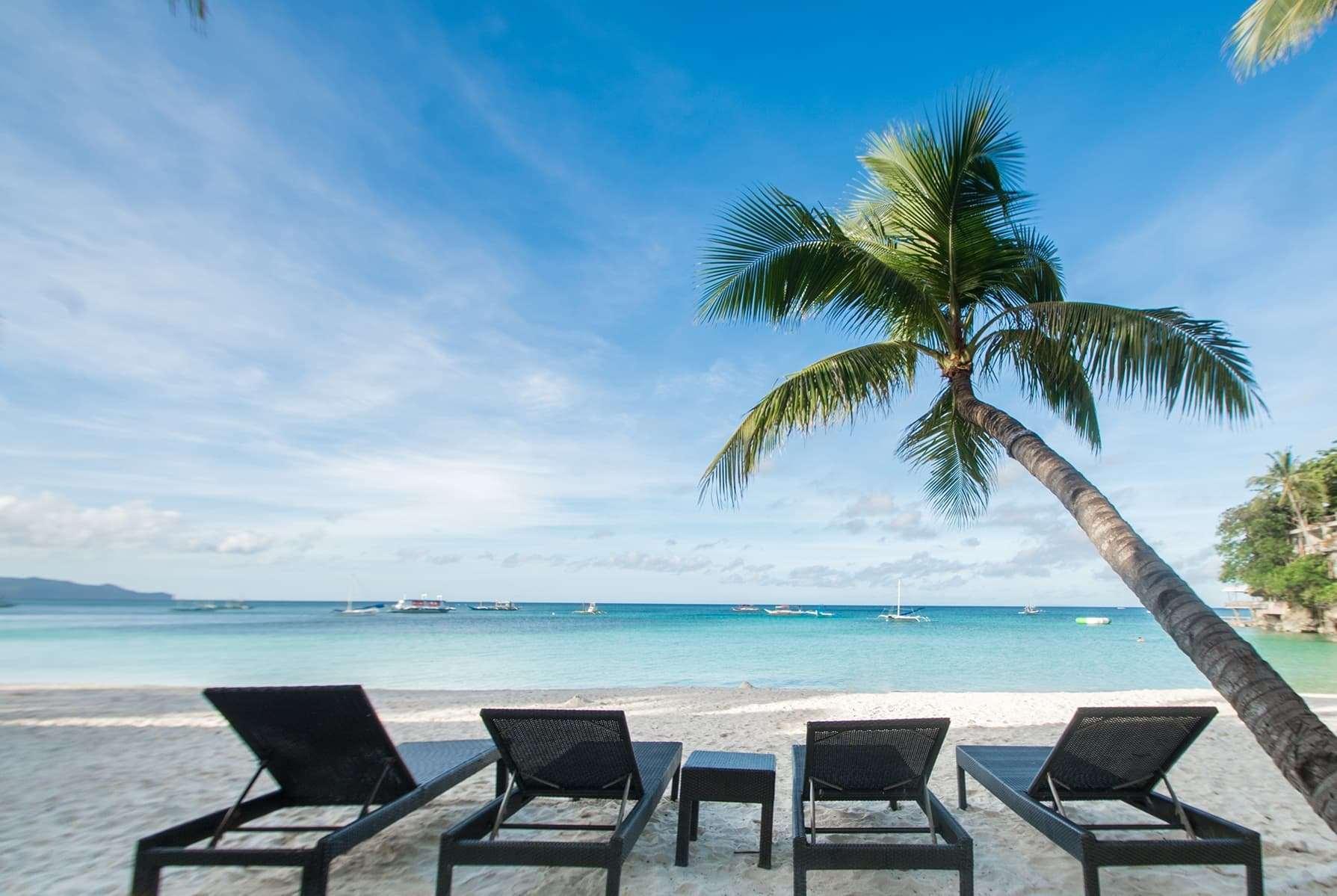 ไมโครเทลบายวินด์แฮมโบราเคย์ Hotel Balabag  ภายนอก รูปภาพ