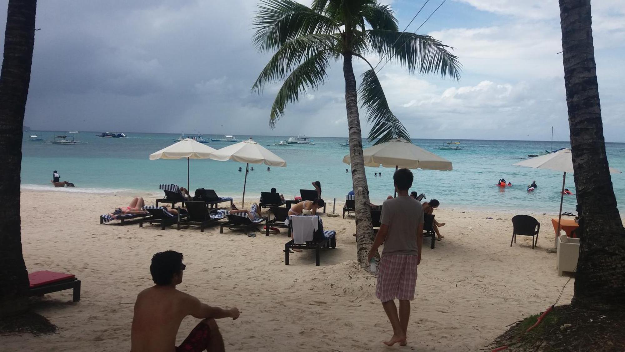 ไมโครเทลบายวินด์แฮมโบราเคย์ Hotel Balabag  ภายนอก รูปภาพ
