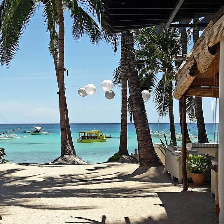ไมโครเทลบายวินด์แฮมโบราเคย์ Hotel Balabag  ภายนอก รูปภาพ